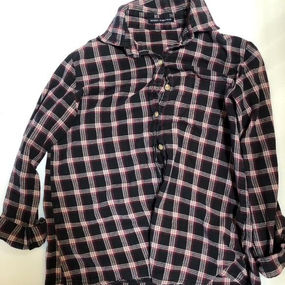 BRANDY MELVILLE RED BLACK FLANNEL - Picture 1 of 4
